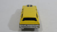 2009 Hot Wheels 1970 Chevrolet Chevelle SS Wagon Yellow Die Cast Toy Car Vehicle