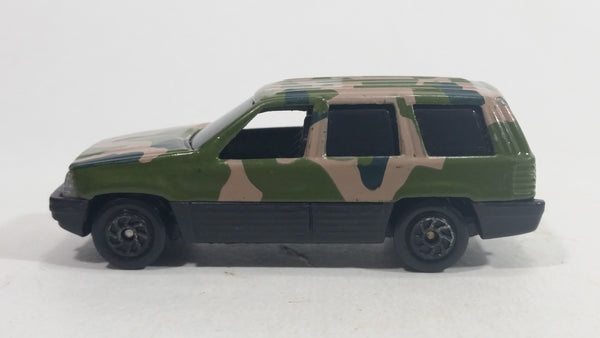 HTF Yatming Jeep Grand Cherokee No. 827 Green Brown Camouflage Die Cast Toy Military Army Car Vehicle