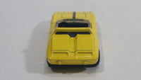 2010 Hot Wheels '62 Ford Mustang Concept Yellow Die Cast Classic Toy Car Vehicle