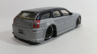 2005 Hot Wheels G Machines Dodge Magnum R/T 1/50 Scale Metalflake Grey Silver Die Cast Toy Car Vehicle