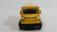 2010 Maisto Fresh Metal School District 2 School Bus Yellow Die Cast Toy Car Vehicle