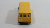 2010 Maisto Fresh Metal School District 2 School Bus Yellow Die Cast Toy Car Vehicle