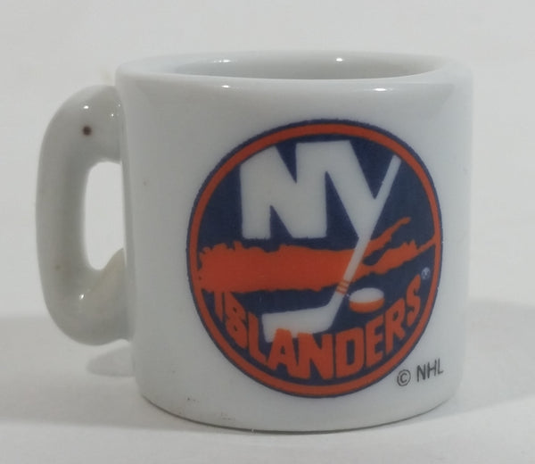 NHL Ice Hockey New York Islanders Team Mini Miniature Ceramic Mug