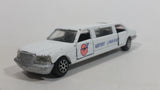 1992 Road Champs Deluxe Series Airport Limousine White Die Cast Toy Car Vehicle With Opening Doors and Sliding Sunroof