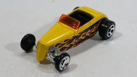 2005 Hot Wheels '33 Ford Yellow with Flames Die Cast Toy Car Hot Rod Vehicle