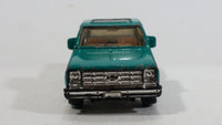 2009 Matchbox Service Center 1975 Chevy Stepside Truck Green Die Cast Toy Car Vehicle