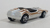 2008 Hot Wheels Web Trading Cars Splittin' Image White Die Cast Toy Race Car Vehicle