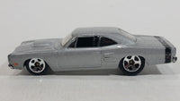 2008 Hot Wheels '69 Dodge Coronet Super Bee Metalflake Silver Die Cast Toy Muscle Car Vehicle