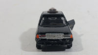 Tomica Tomy Toyota Crown Comfort Taxi 1/63 Scale No. 51 Black Die Cast Toy Car Vehicle with Opening Driver Side Rear Door