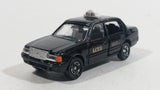 Tomica Tomy Toyota Crown Comfort Taxi 1/63 Scale No. 51 Black Die Cast Toy Car Vehicle with Opening Driver Side Rear Door