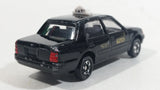 Tomica Tomy Toyota Crown Comfort Taxi 1/63 Scale No. 51 Black Die Cast Toy Car Vehicle with Opening Driver Side Rear Door