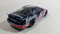 1995 Racing Champions Ford Thunderbird Cummins Nascar #6 Valvoline Mark Martin White Blue Toy Race Car Vehicle 1:24 Scale