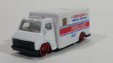 Maisto Ambulance White Die Cast Toy Emergency Response Rescue Vehicle