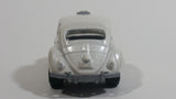 2006 Matchbox City Transport Volkswagen Beetle Taxi White Die Cast Toy Car Vehicle