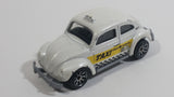 2006 Matchbox City Transport Volkswagen Beetle Taxi White Die Cast Toy Car Vehicle