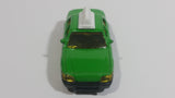 2012 Matchbox Airport Ground Crew 2006 Ford Crown Victoria Taxi Cab Green Die Cast Toy Car Vehicle