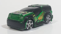 2012 Maisto Marvel FM Rover The Incredible Hulk Character Metallic Green and Black Die Cast Toy Car Vehicle