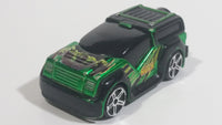 2012 Maisto Marvel FM Rover The Incredible Hulk Character Metallic Green and Black Die Cast Toy Car Vehicle