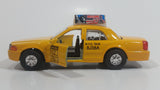 Shing Fat Welcome to N.Y.C. Yellow Taxi Cab Pullback Friction Motorized Die Cast Toy Car Vehicle with Opening Doors 1/40 Scale