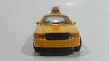 Shing Fat Welcome to N.Y.C. Yellow Taxi Cab Pullback Friction Motorized Die Cast Toy Car Vehicle with Opening Doors 1/40 Scale