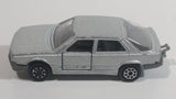 Majorette Renault 25 No. 222 Silver Grey 1/63 Scale Die Cast Toy Car Vehicle with Opening Doors