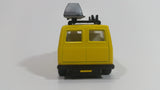 Kintoy Yellow Hippy Travel Sweet Heart Van Yellow 3 1/2" Long Pullback Motorized Friction Die Cast Toy Car Vehicle