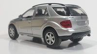 New Ray 2006 Mercedes-Benz M-Class Silver 1/32 Scale Die Cast Toy Car Sport Utility Vehicle with Opening Doors