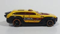 2014 Hot Wheels City Rescue HW Pursuit Yellow Die Cast Fire Rescue Toy Car Vehicle