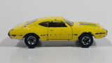 1995 Hot Wheels Olds 442 W-30 Yellow Die Cast Toy Car Vehicle BW Malaysia