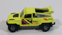 2010 Matchbox Mountain Adventure Ridge Raider Fluorescent Yellow Die Cast Toy Car Vehicle