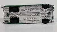 2004 Hot Wheels Camoflamage Syd Mead's Sentinel 400 Limo Green Die Cast Toy Limousine Car Vehicle