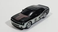 2010 Maisto Top Dog Collectibles NHL Ice Hockey 2008 Dodge Challenger Black Die Cast Toy Car Vehicle