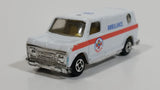 Unknown Brand Ambulance Rescue Van 05 White Die Cast Toy Car Emergency Medic Vehicle