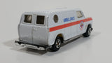 Unknown Brand Ambulance Rescue Van 05 White Die Cast Toy Car Emergency Medic Vehicle