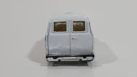 Unknown Brand Ambulance Rescue Van 05 White Die Cast Toy Car Emergency Medic Vehicle