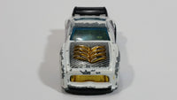 2006 Hot Wheels Crazy Croc Furiosity Albinogator White Die Cast Toy Car Vehicle