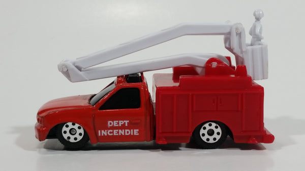 Maisto Fire Truck "Dept Incendie" Red Die Cast Toy Bucket Rescue Emergency Vehicle