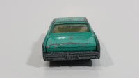 Vintage 1964 Lesney Matchbox Series Lincoln Continental No. 31 Green Die Cast Toy Car Vehicle with Opening Trunk