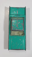 Vintage 1964 Lesney Matchbox Series Lincoln Continental No. 31 Green Die Cast Toy Car Vehicle with Opening Trunk