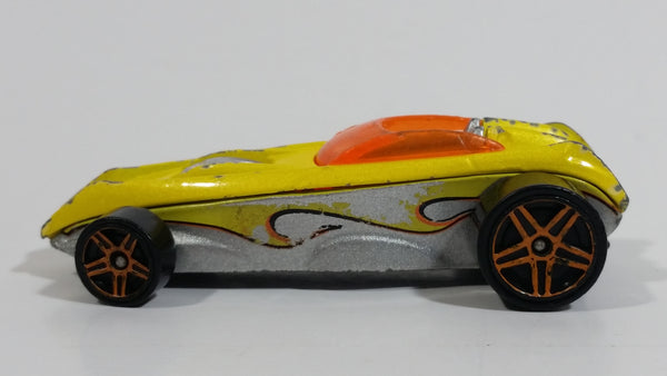 2007 Hot Wheels All Stars Shredded Yellow Die Cast Toy Race Car Vehicle