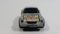 2000 Hot Wheels Mad Maniax Camaro Z28 Silver Die Cast Toy Muscle Car Vehicle