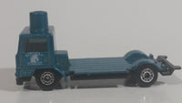 1999 Matchbox Farm Horse Box Truck Kentucky Stables Turquoise Blue Die Cast Toy Vehicle