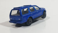 Welly 1998 Ford Expedition Blue No. 2044 Die Cast Toy Car Vehicle