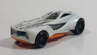 2009 Hot Wheels HW Special Features Urban Agent Pearl White Die Cast Toy Car Vehicle (Missing Missiles)