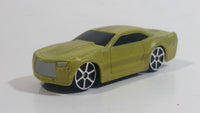 Maisto "Fresh Paint" Stallion Light and Dark Green Die Cast Toy Car Vehicle