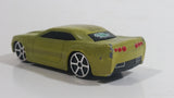 Maisto "Fresh Paint" Stallion Light and Dark Green Die Cast Toy Car Vehicle