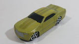 Maisto "Fresh Paint" Stallion Light and Dark Green Die Cast Toy Car Vehicle