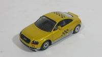 Realtoy Audi TT Yellow ZZA Confine Black Checkered Die Cast Toy Race Car Vehicle