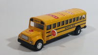 Free Wheel Canada Yellow School Bus Pullback Friction Motorized Die Cast Toy Car Vehicle with Fold Out Stop Sign