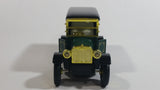 Unknown Brand The Locomobile Dark Green and Gold Pullback Friction Motorized Die Cast Toy Classic Antique Car Vehicle